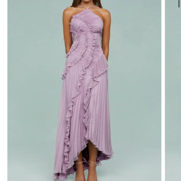 Elegant Ruffle Halter Pleated Maxi Dress in Lavender - Picture 3 of 4